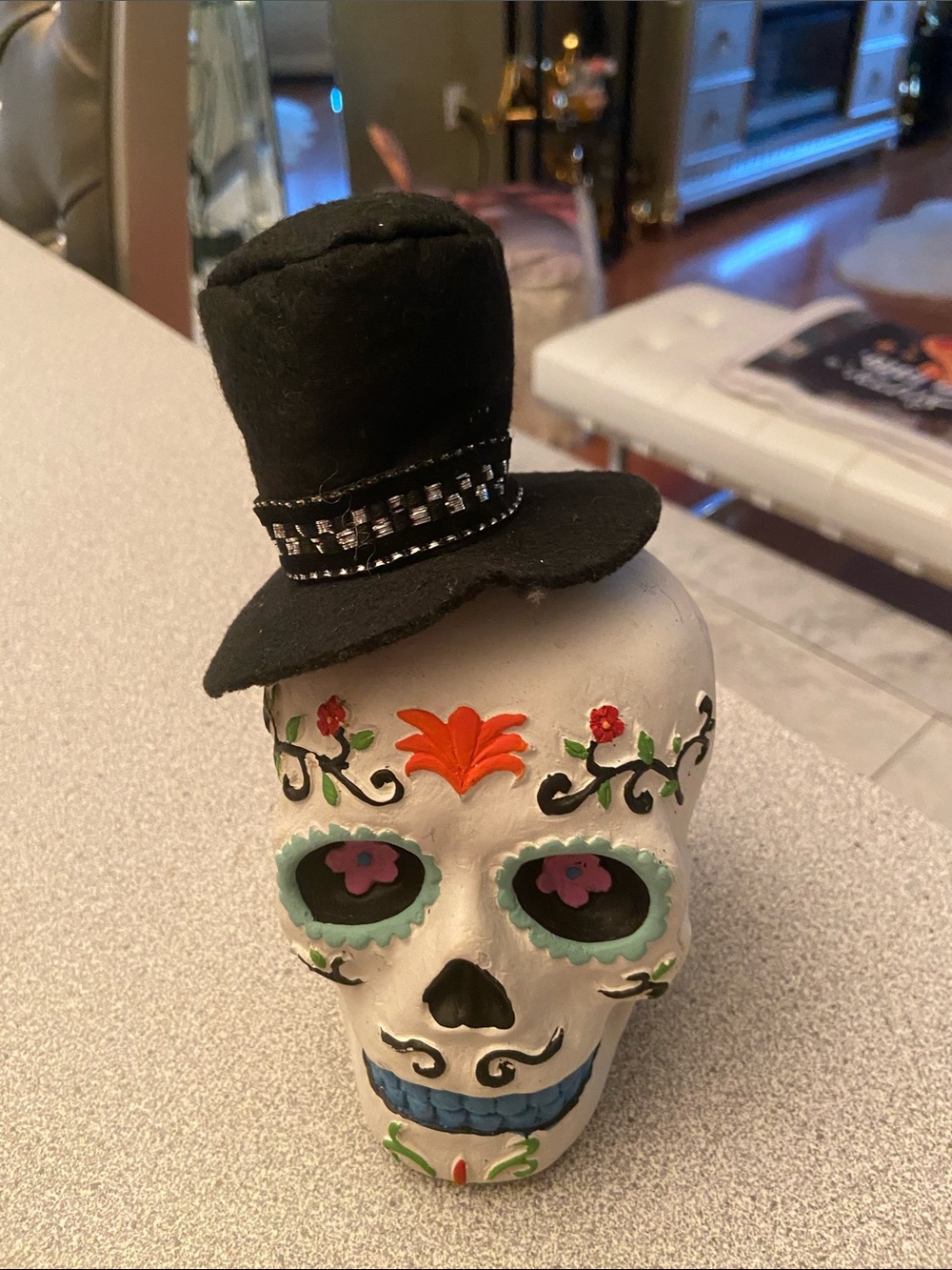 Decorative Day of the Dead Skull Figurine - Black Hat, White